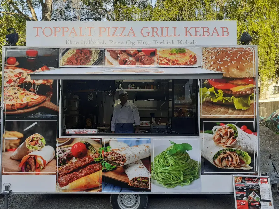 Recep i matvognen Toppalt Pizza Grill Kebab i Oslo